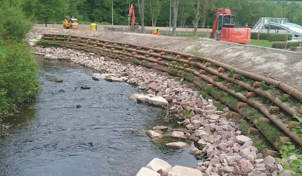 Hochwasser Sportkomplex Lengenfeld